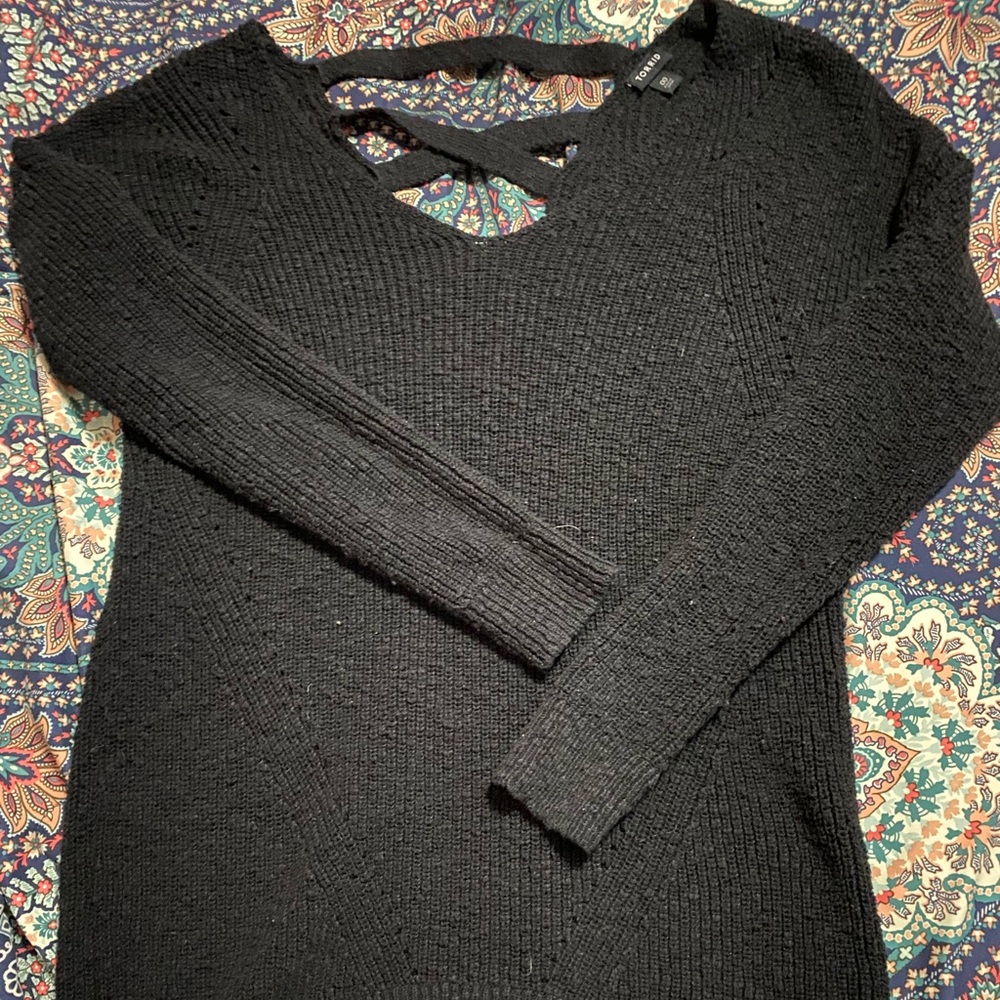Black Cris Cross Back Torrid sweater